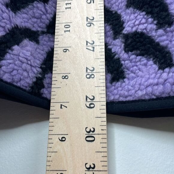 Cloak Men’s Purple and Black Sherpa Vest size XL - Picture 14 of 14